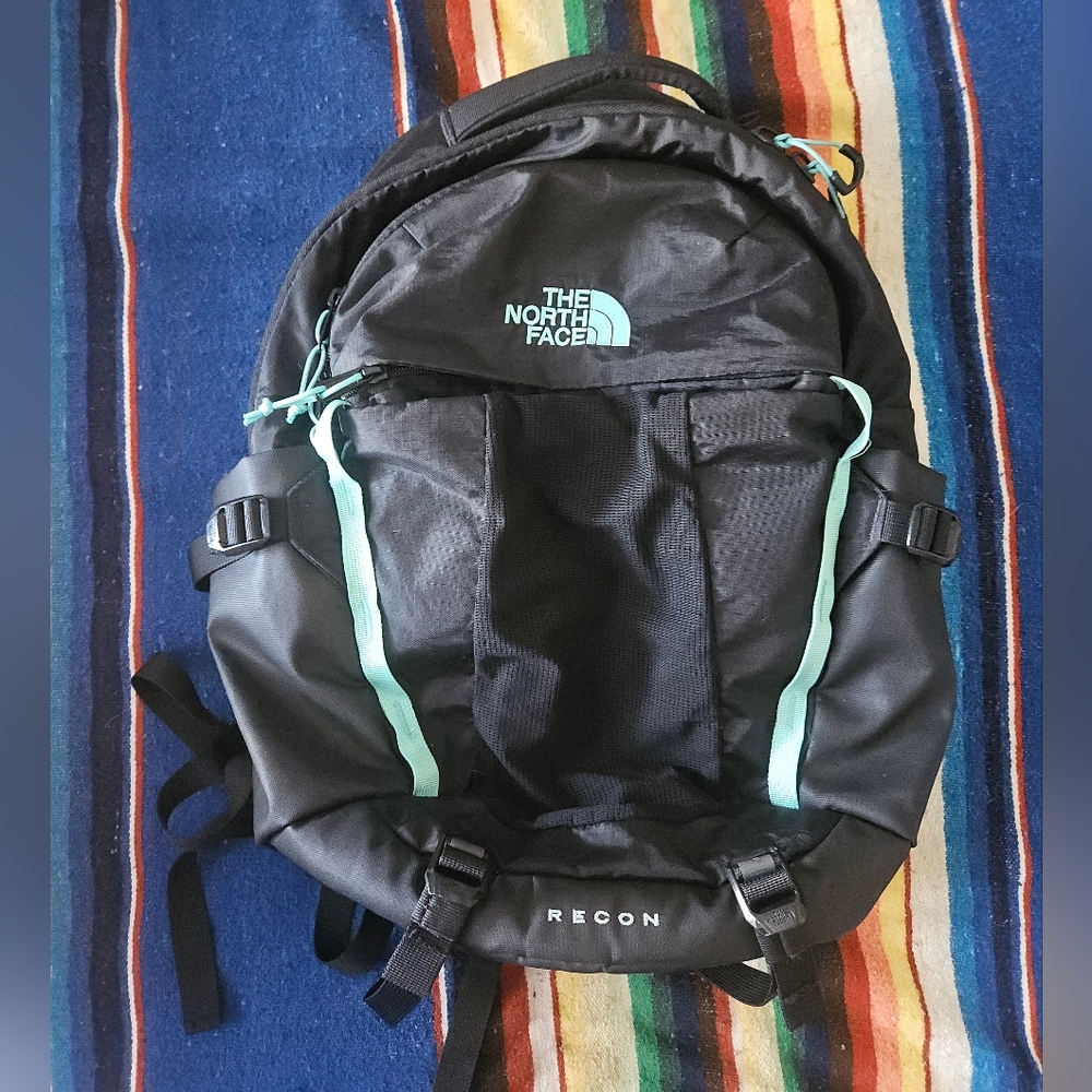 North Face Recon Backpack (0726)